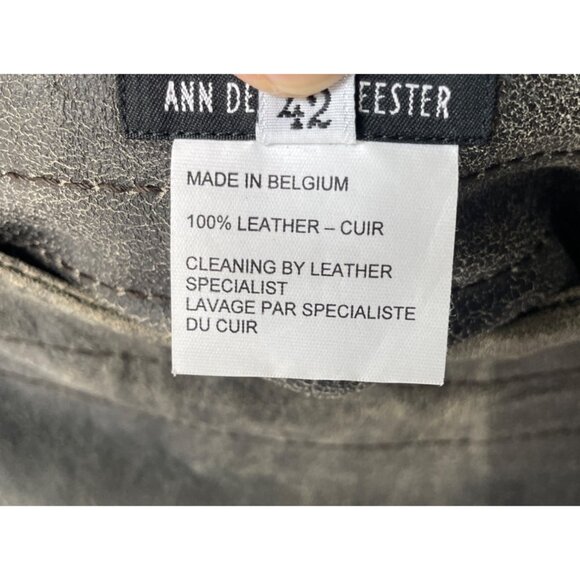 Ann Demeulemeester Women's 39.5 in Waist / Size 42 Asymmetrical Leather Skirt - Picture 10 of 10